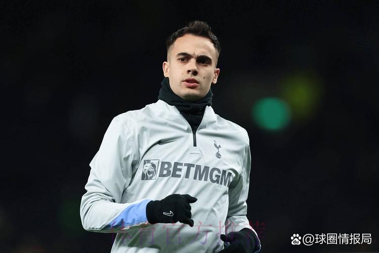 雷吉隆在皇马难有未来 他在可出售球员名单中