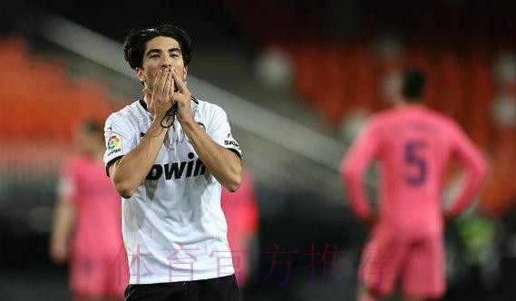 西甲-索莱尔点球戴帽瓦拉内乌龙 皇马1-4瓦伦西亚